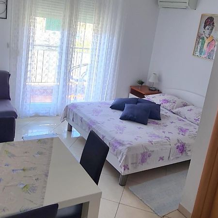 Apartman Scotti Kaštela Exteriér fotografie
