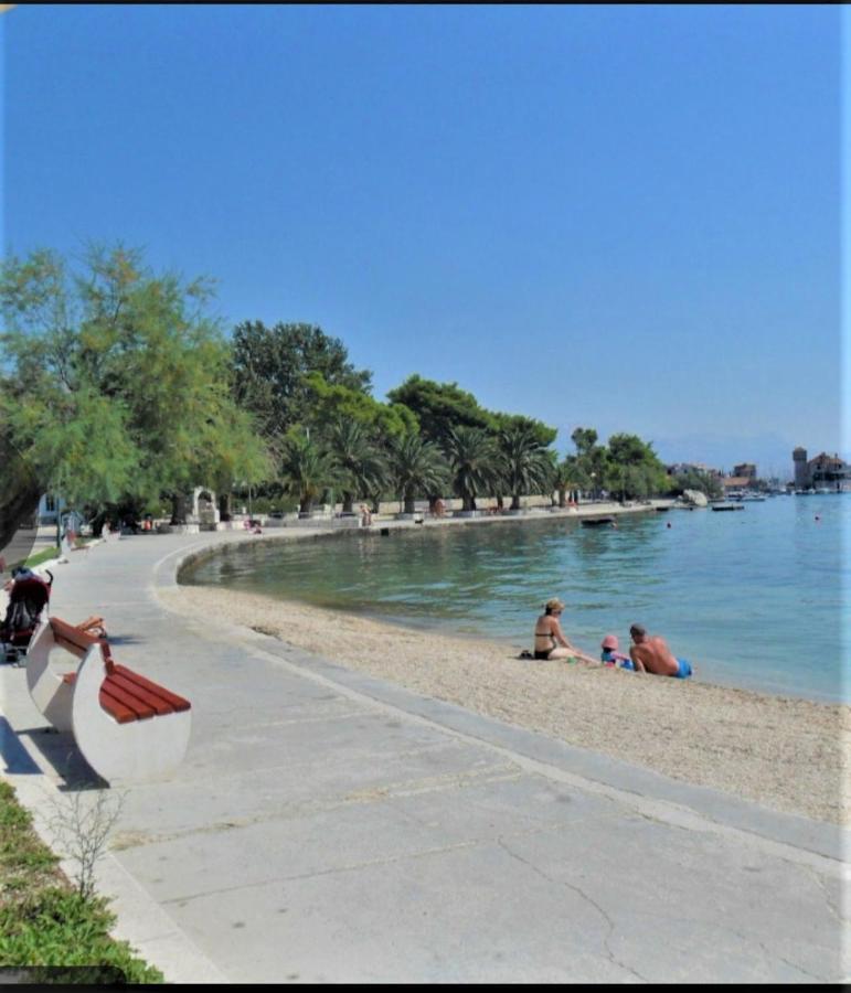 Apartman Scotti Kaštela Exteriér fotografie